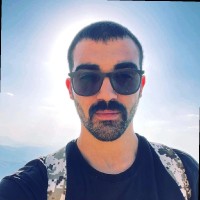 عکس محمد کمیل صادقیه